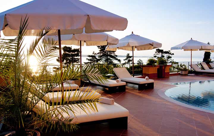 银诺医药-B(02591)暗盘上涨270%引发市场关注,派格生物医药-B(02565)潜力巨大