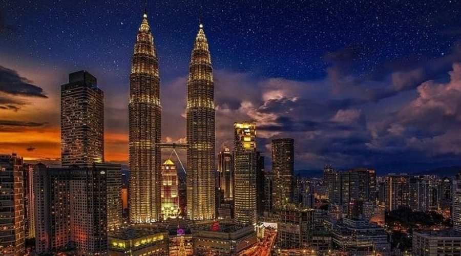 隔夜美股 | 三大指数全线下跌 Figma(FIG.US)首日IPO涨幅达250%