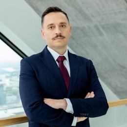 珠海站潮位已超蓝色警戒，目前仍在升高